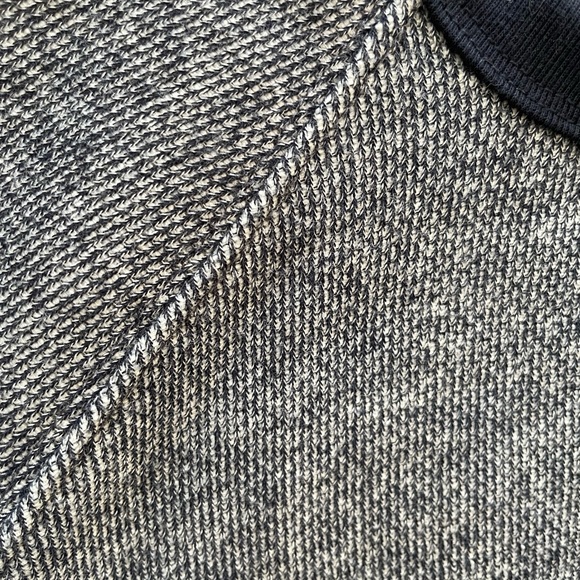 Men’s J. Crew Factory Navy Crewneck Sweatshirt Size L - Picture 4 of 6